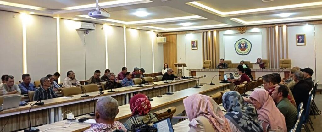 Uniku jadi Tuan Rumah Pembinaan Karir dan Profesionalime Dosen PNS dpk Ciayumajakuning oleh LLDIKTI IV Jabar