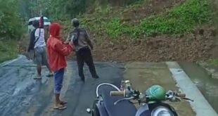 Usai Subuh, Tebing Tiba-tiba Longsor, Jalan Cipasung–Subang Sempat Lumpuh 