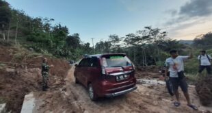 Tetap Hati-Hati! Jalan Cipasung–Subang yang Dihantam Longsor Sudah Bisa Dilalui