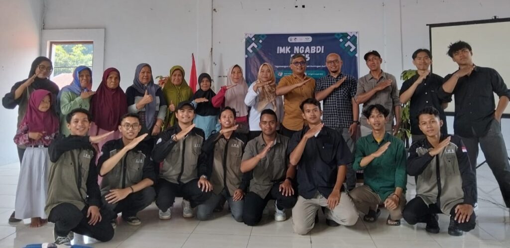 IMK Ngabdi di Desa Gewok, Gelar Workshop Marketing dan Packaging Produk UMKM