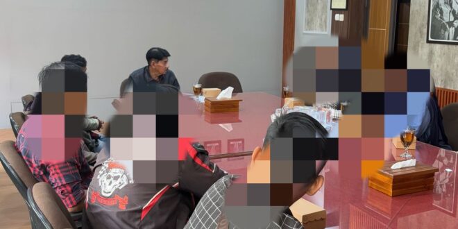 Mengadu ke DPRD, Sejumlah Eks Karyawan PT Panjunan Keluhkan Ijazah Ditahan