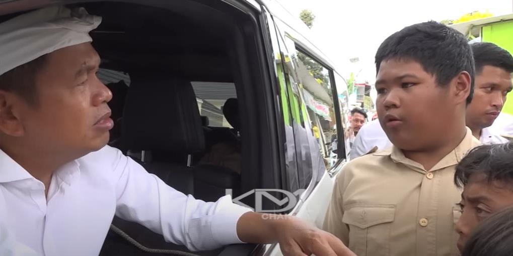 Iki, Remaja SMP di Cianjur yang Menasihati Gubernur Dedi Mulyadi