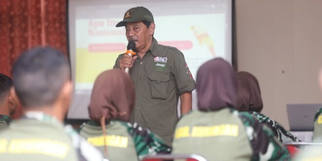 Ketua DPRD Kuningan Tanamkan Semangat Juang ke Pelajar, Bela Negara Tak Harus Perang