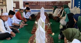Puncak Harlah ke-27, PKB Kuningan Berziarah ke Makam Sesepuh