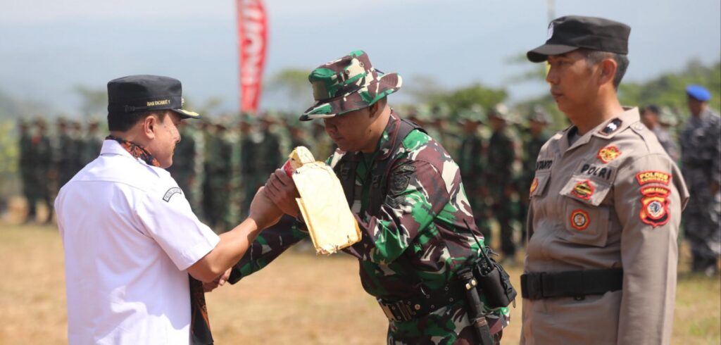 TMMD ke-125 di Kuningan Resmi Dibuka, Kolaborasi TNI dan Pemda Bangun Infrastruktur Pedesaan