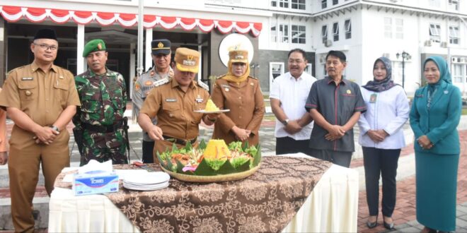 Kado Harjad ke-527, Pemkab Kuningan Lunasi Tunda Bayar Rp96,7 Miliar