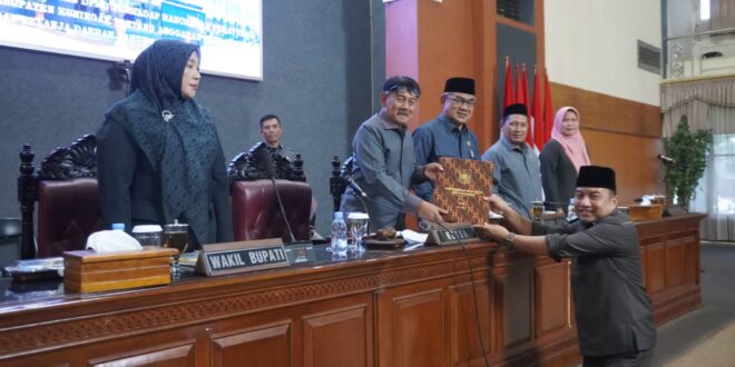 Banggar DPRD Kuningan Peringatkan Pemda Bahaya Penumpukan Serapan Anggaran di Akhir Tahun