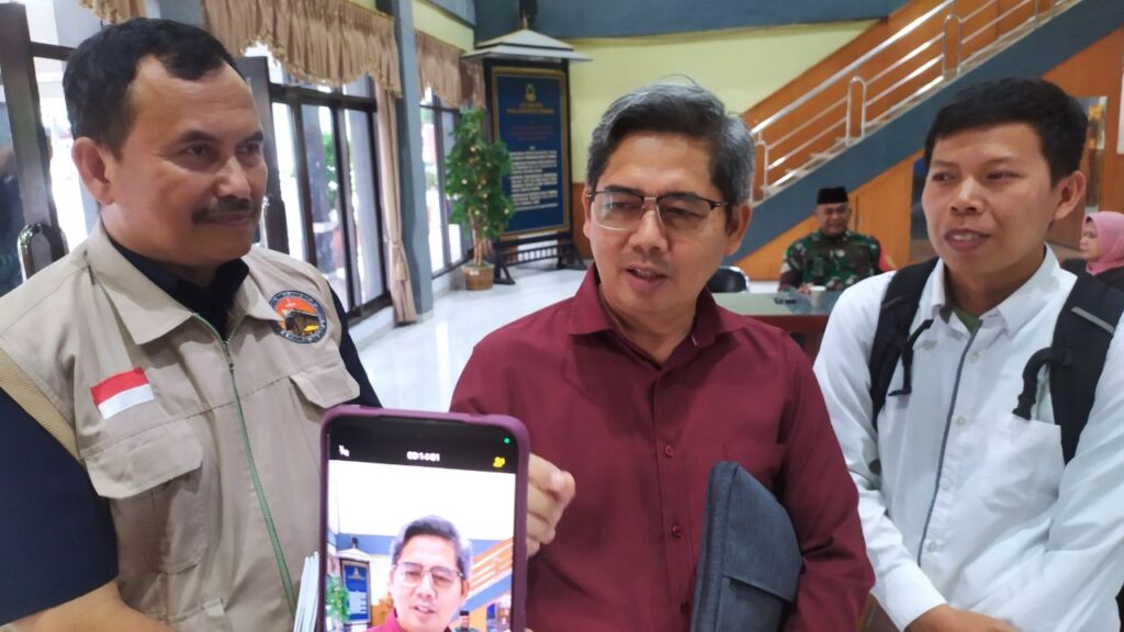Dibuang Belanda ke Manado, Eyang Hasan Maolani Layak jadi Pahlawan Nasional! Keluarga Bertemu Pimpinan DPRD Kuningan