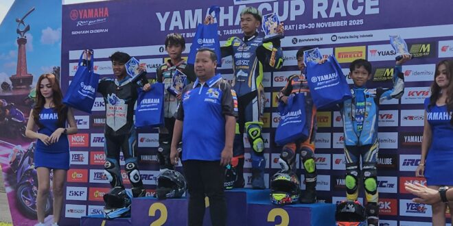 Tim Balap Motor SMK Pertiwi Kuningan Borong Dua Podium di Yamaha Cup Race 2025
