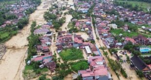 Walhi Peringatkan Jabar Terancam Banjir Bandang Lebih Besar dari Sumatera
