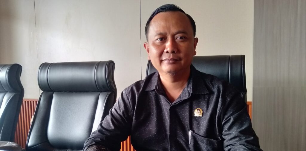 Soroti Demo Desa, DPRD Kuningan Dorong Kades Perkuat Komunikasi Publik