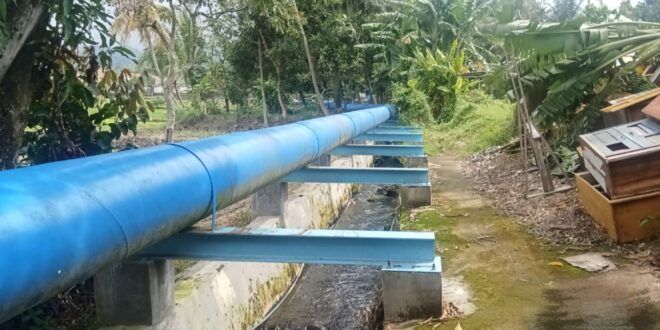 Tak Izin, Pipa PDAM Kuningan di Sungai Cikalahang Diminta Dibongkar, Tim BBWS Turun Senin