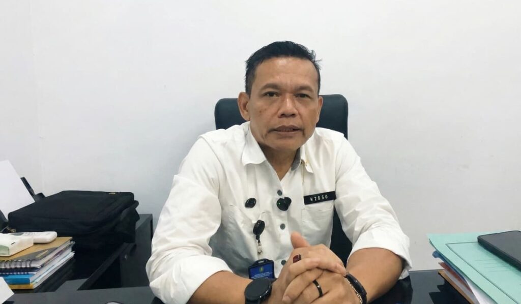 https://www.siwindu.com/4928/bpkad-balik-serang-dprd-kuningan-deden-tunda-bayar-lunas-lebih-dulu-pinjaman-rp72-miliar-menyusul