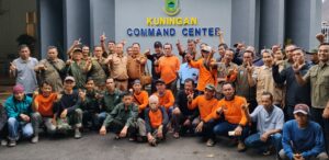 Datangi Pendopo Kuningan, Warga Lereng Ciremai Tuntut Sikap Tegas Bupati Dian Soal Kemitraan Konservasi