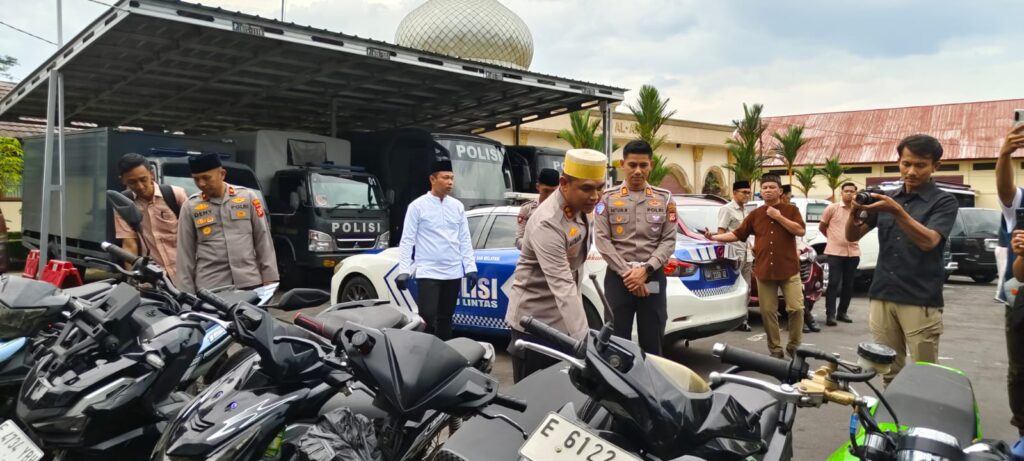 Jaga Kondusivitas Ramadan, Polres Kuningan Amankan 17 Kendaraan Balap Liar dan Sajam