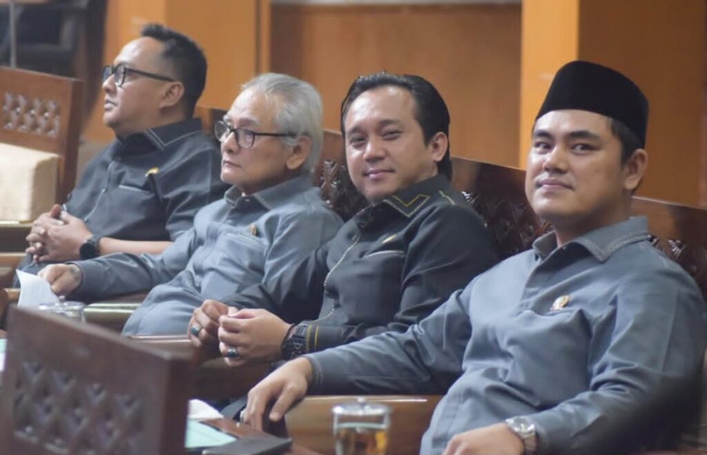Sejalan dengan Harnida, Raka Maulana Siap All Out Dukung Asep Armala Lanjutkan Kepemimpinan Golkar Kuningan