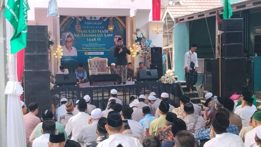 H-1 HUT ke-81 Kemerdekaan RI, Sholawat Maulid Nabi Muhammad SAW Bergema di Desa Cilaja