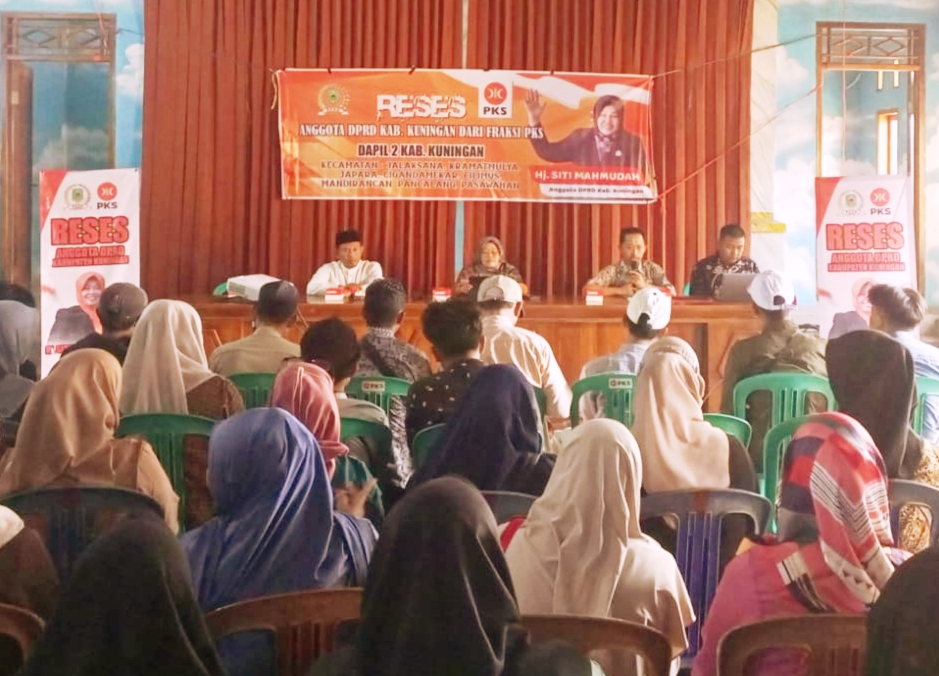 Reses Anggota Fraksi PKS DPRD Kuningan di Dapil II, Hj Mahmudah Serap Beragam Aspirasi Warga 3 Desa