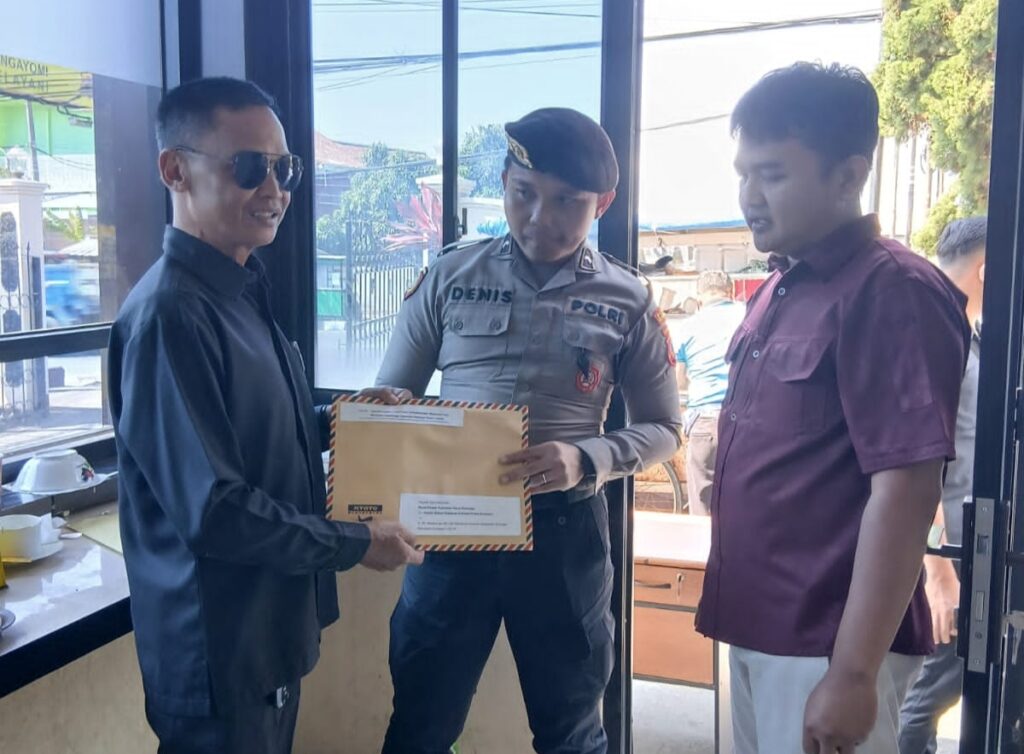 Polemik Rencana Ganti Tugu Bola Dunia Jadi Tugu Kuda, Bupati Kuningan Dipolisikan